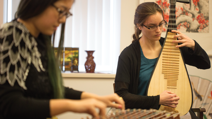 Traditional Chinese Instrument Demonstration